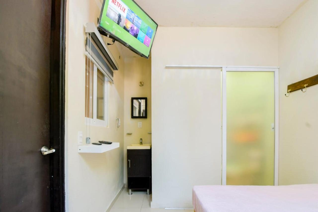 Hostal Vitta Гуадалахара Екстериор снимка