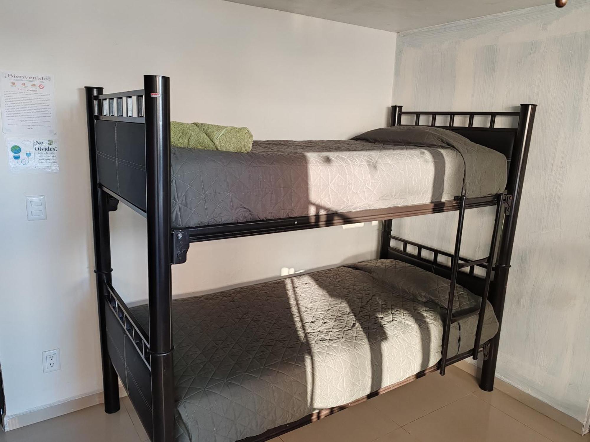 Hostal Vitta Гуадалахара Екстериор снимка