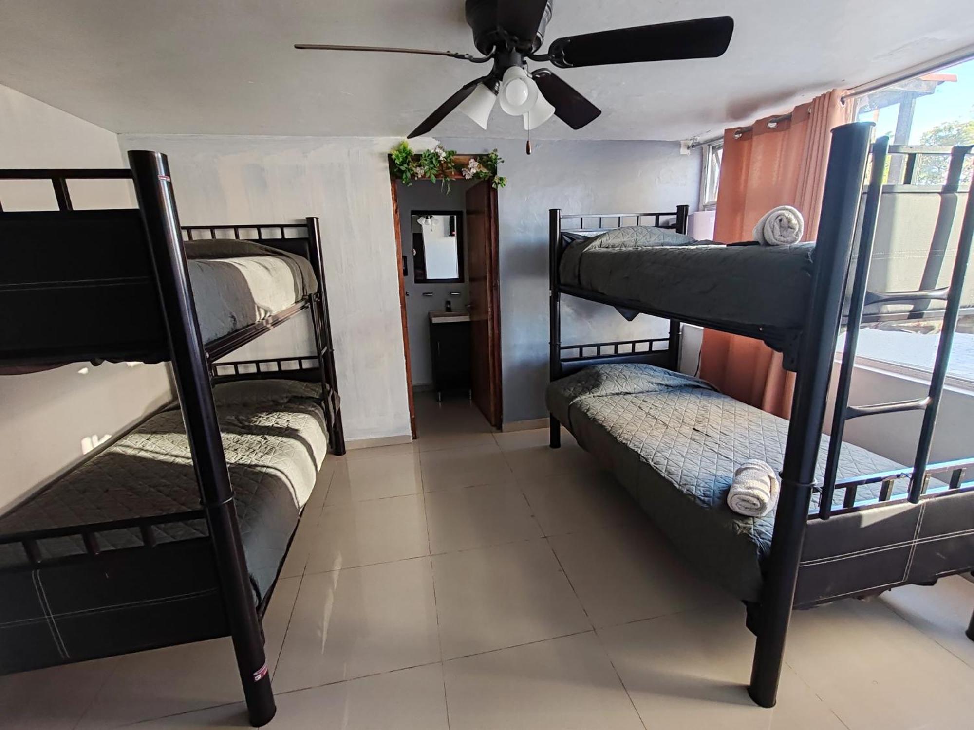 Hostal Vitta Гуадалахара Екстериор снимка