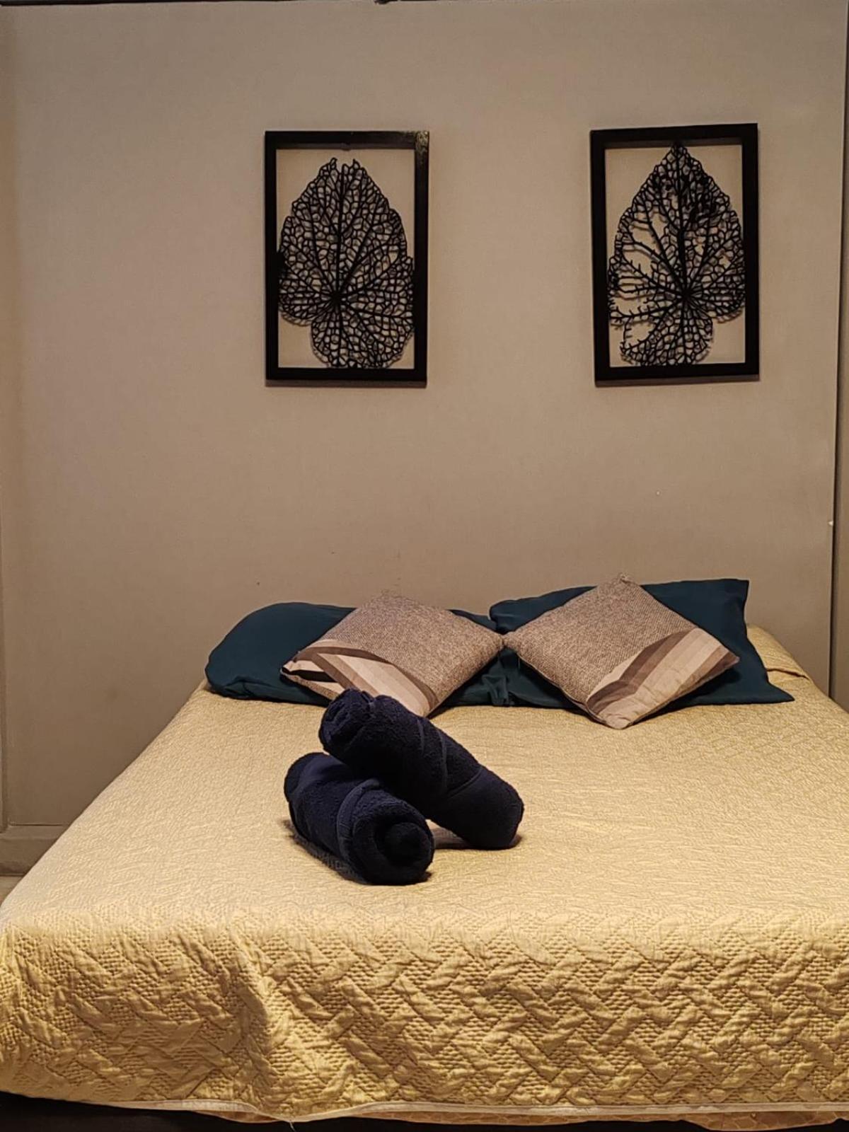 Hostal Vitta Гуадалахара Екстериор снимка